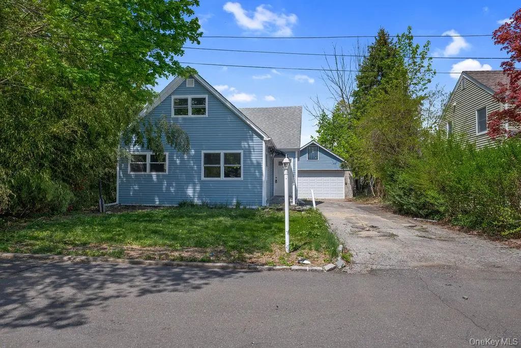 16 1st Street, Glenwood Landing