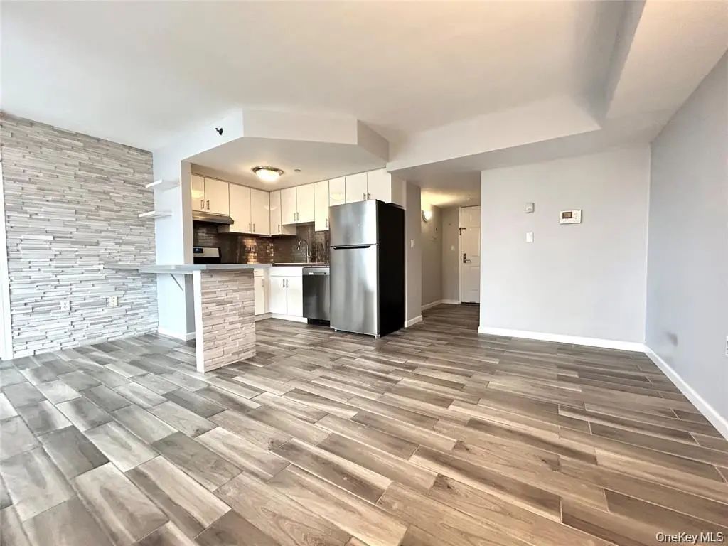 63-47 Booth Street # 3c, Rego Park
