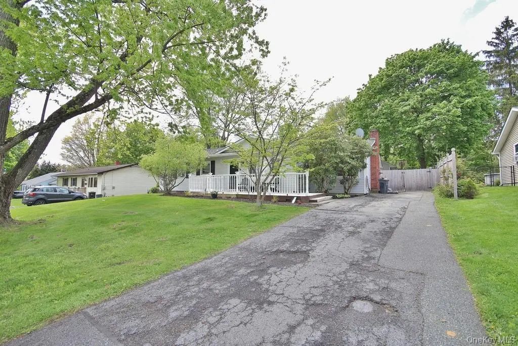 27 Cooper Drive, Monroe