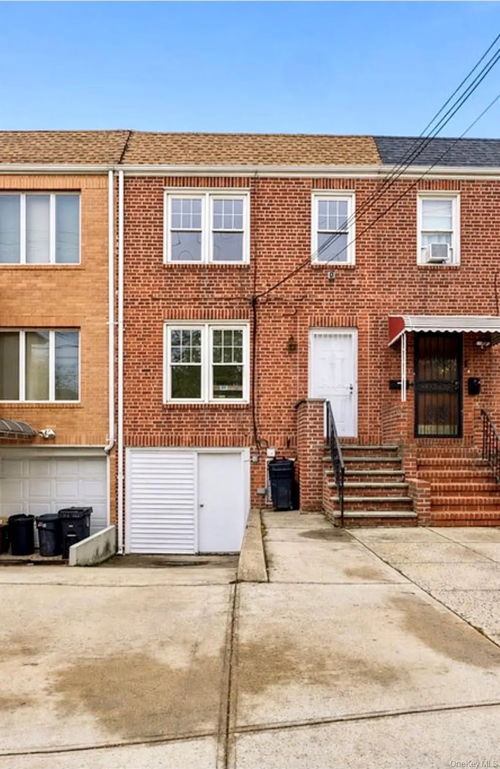 6916 Fresh Meadow Lane, Fresh Meadows
