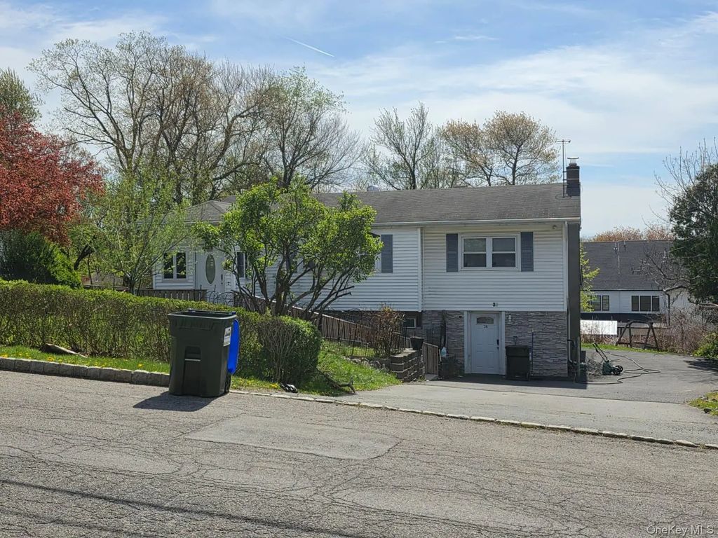 36 Dallas Drive, Monroe