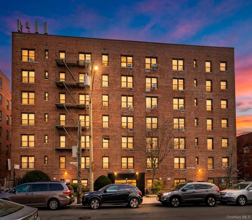 10-40 Neilson Street # 2-c, Far Rockaway