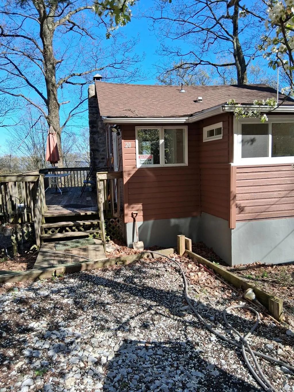 20 N Oakwood Trail, Monroe