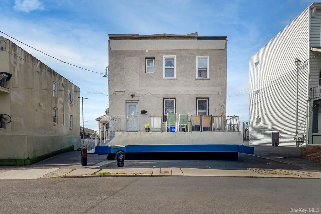 30-32 Martin Place, Port Chester