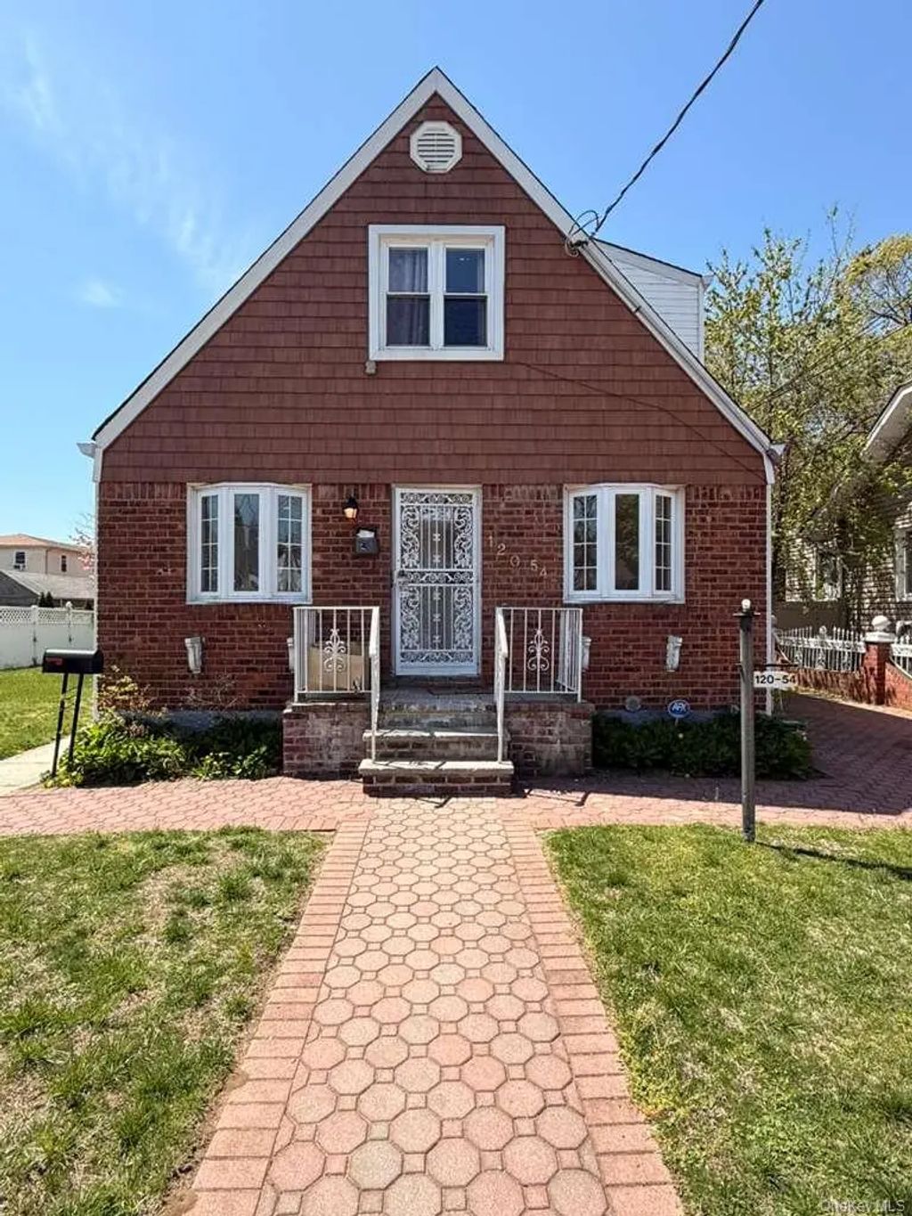 120-54 194th Street, Saint Albans