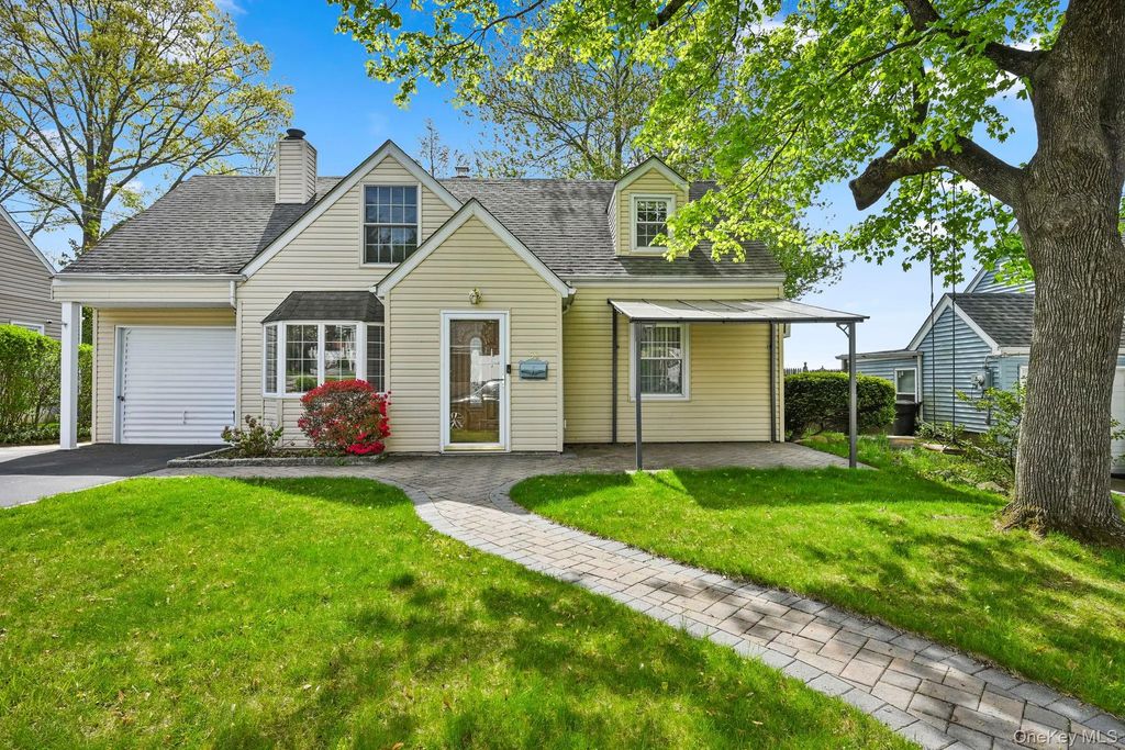 38 Croydon Road, Yonkers