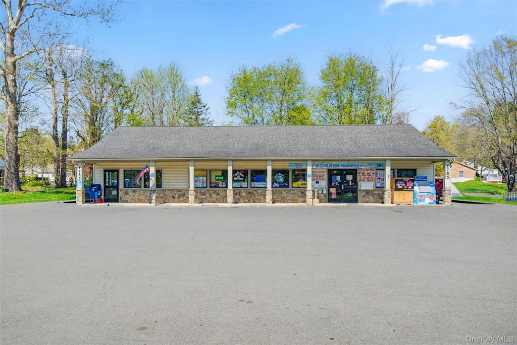 1759 State Route 209, Wurtsboro
