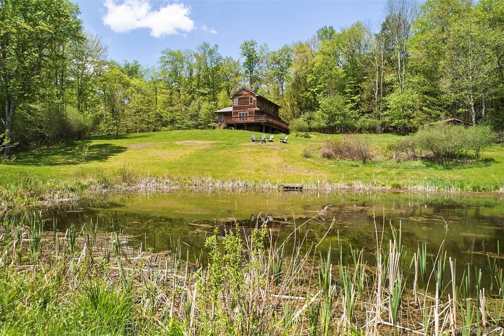 22 J Spielman Road, Jeffersonville