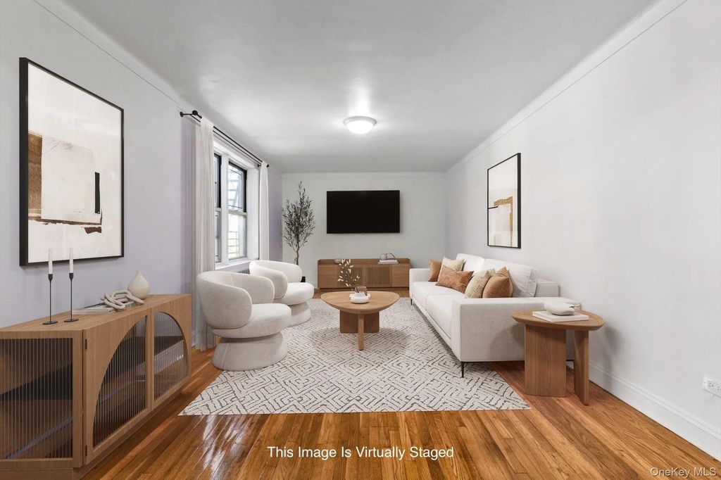 67-12 Yellowstone Boulevard # E5, Forest Hills