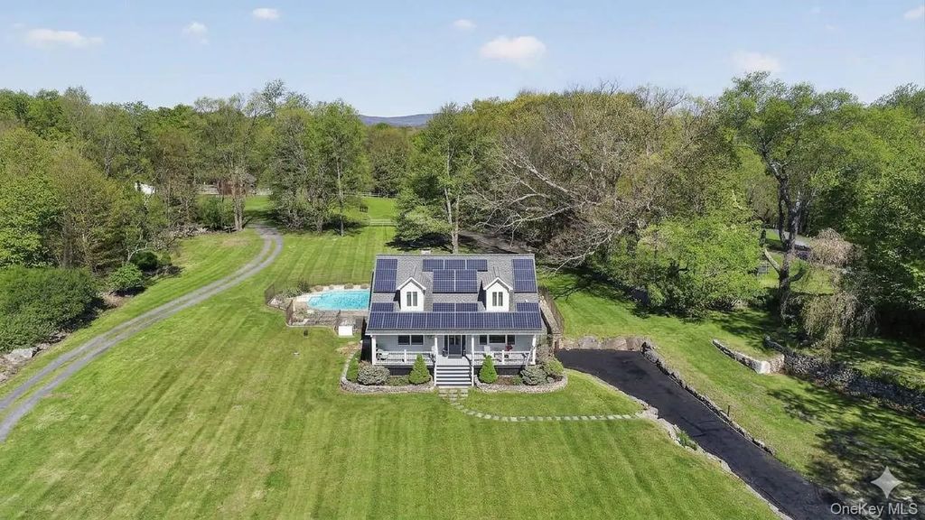 114 Last Road, Middletown