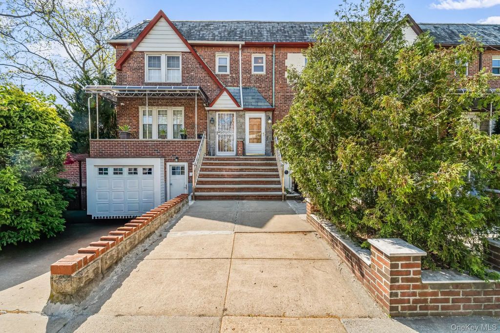 205-18 33rd Avenue, Bayside