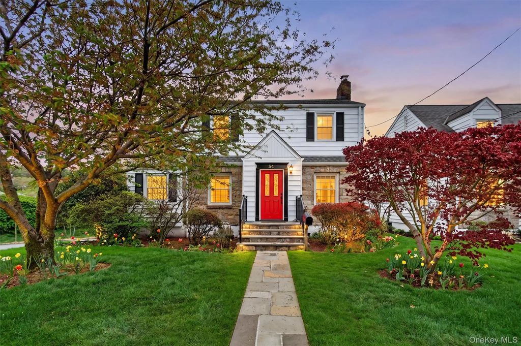 54 Seneca Avenue, White Plains