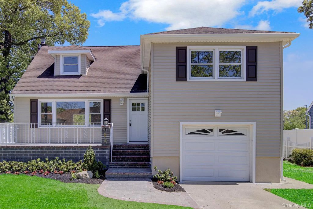 102 Hausch Boulevard, Roosevelt