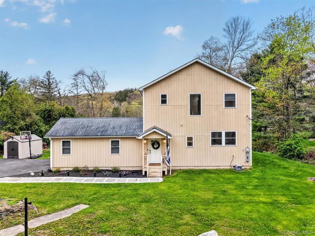 21 Kent Lake Avenue, Carmel