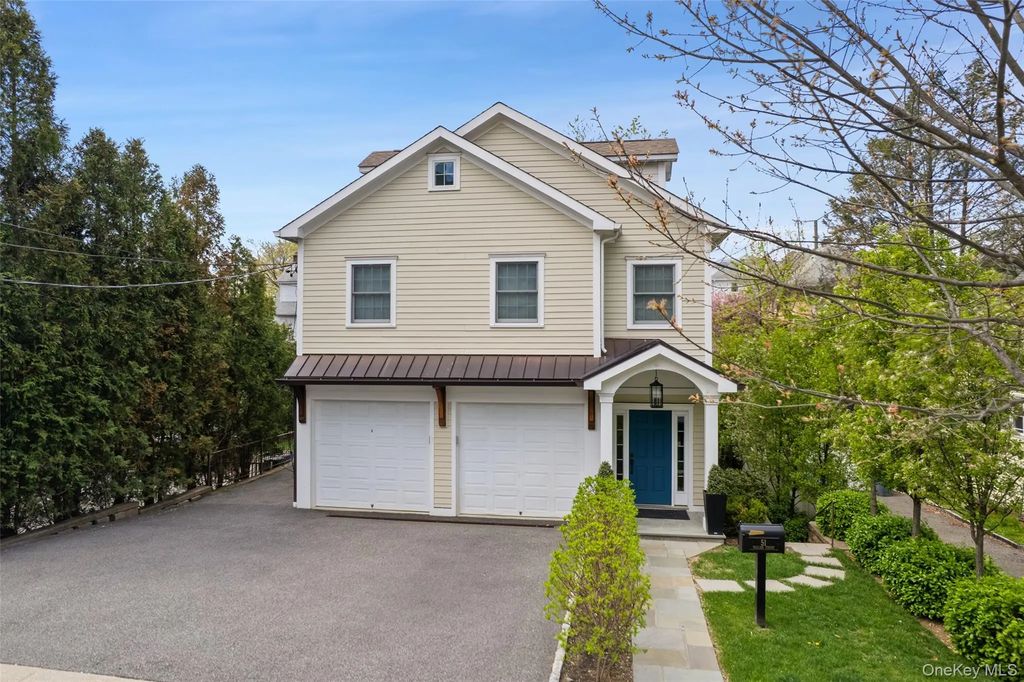 51 Wallace Street, Tuckahoe