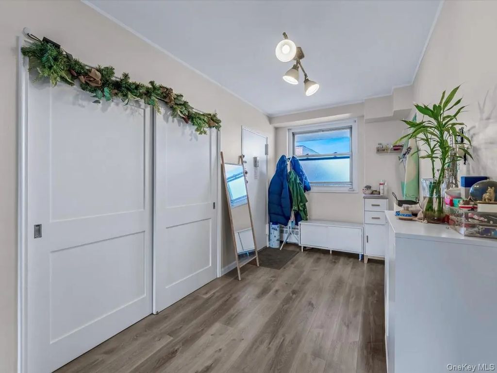 98-20 62nd Drive # 15g, Rego Park