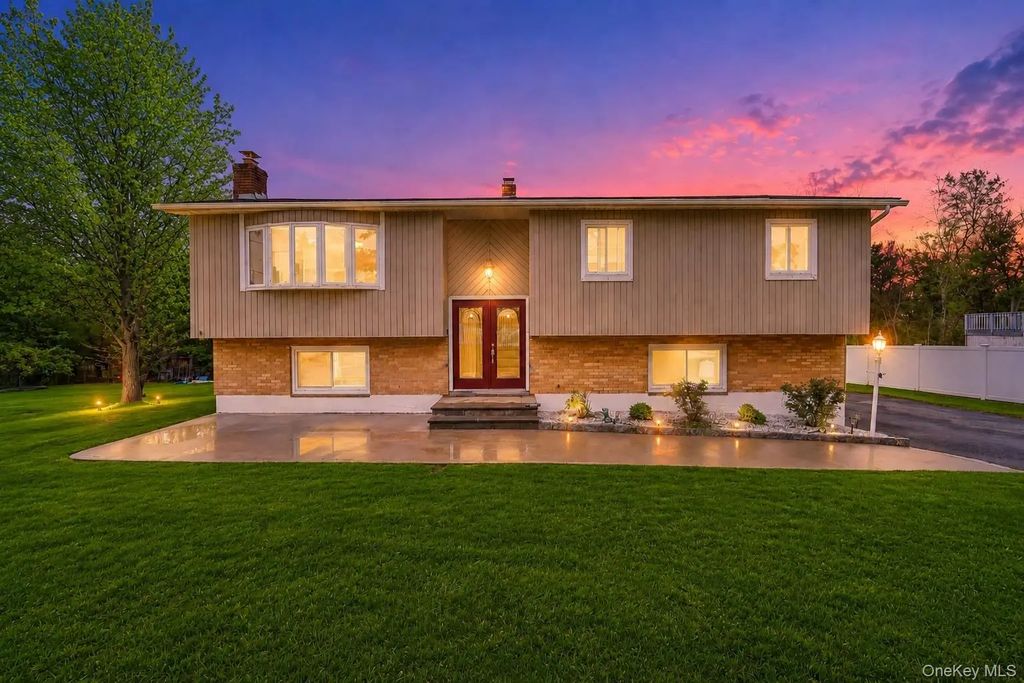 100 Fairmont Road, Mahopac