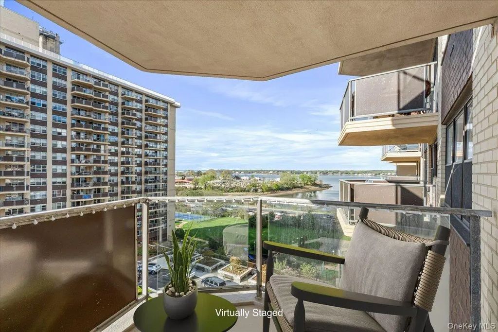 18-05 215th Street # 8b, Bayside