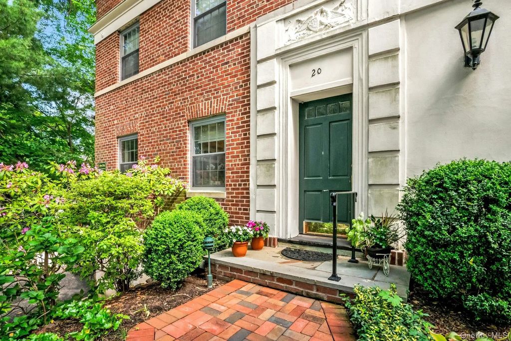 20 Alden Place # 1, Bronxville