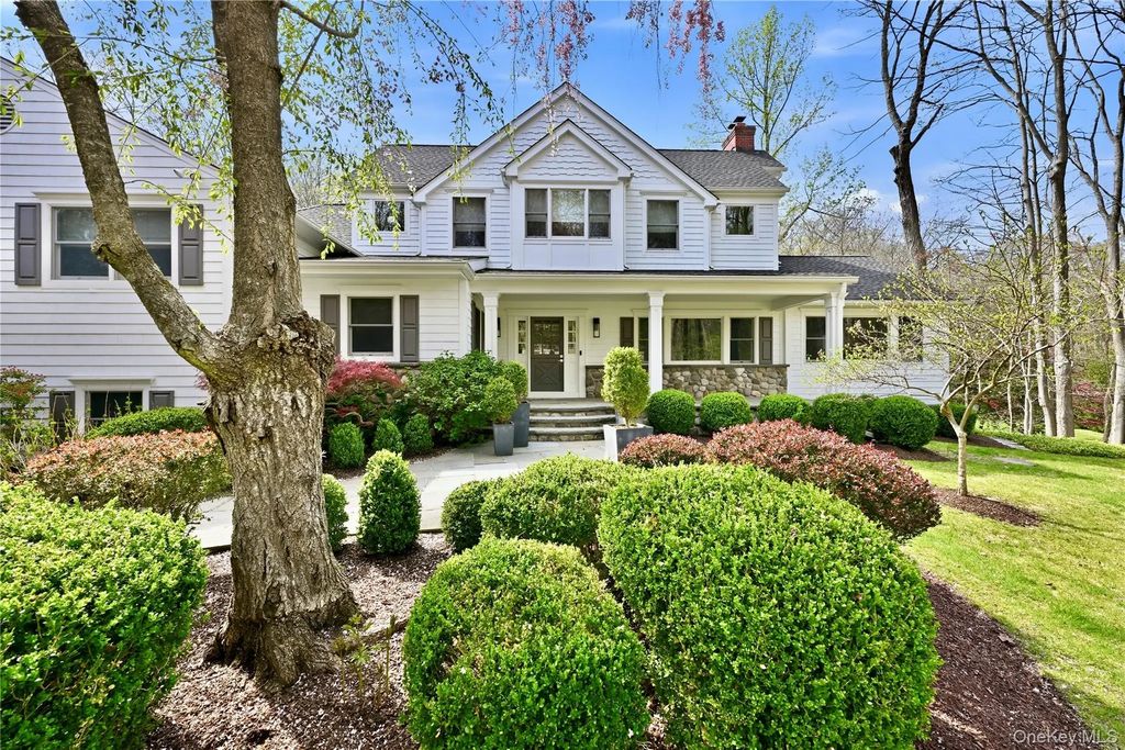 11 Thornewood Road, Armonk