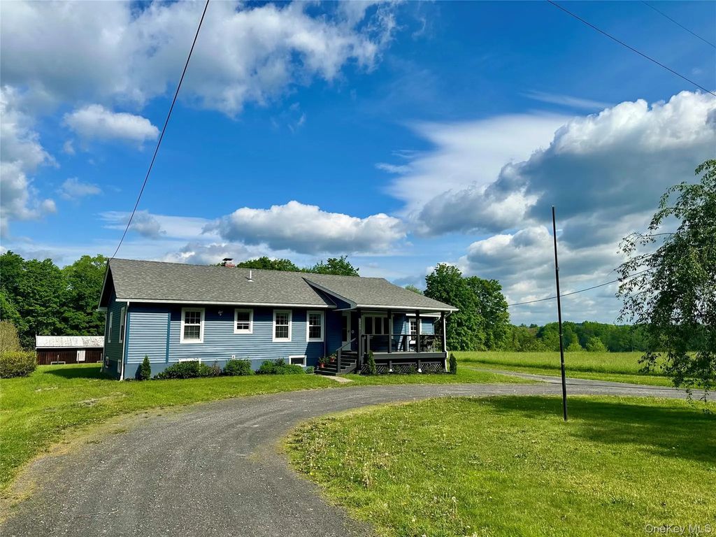 2005 Old Kings Highway, Saugerties
