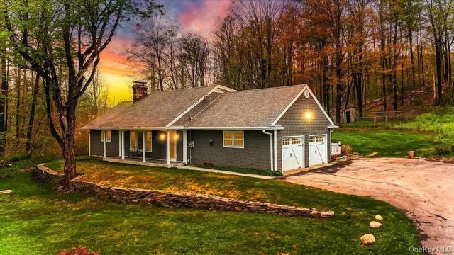 287 Hunns Lake Road, Stanfordville