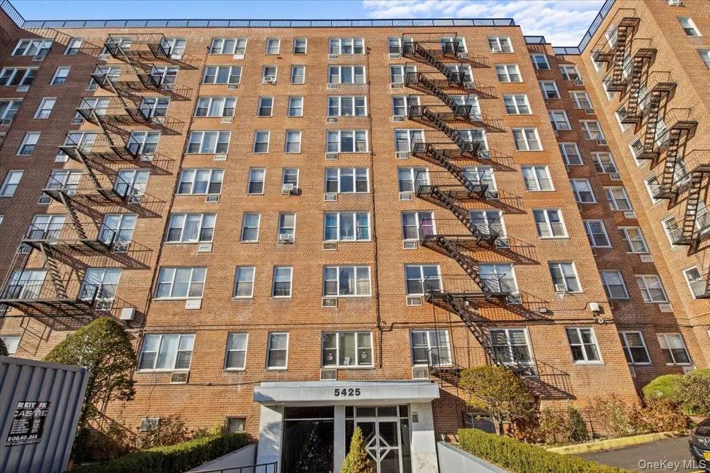 5425 Valles Avenue # 2m, Bronx