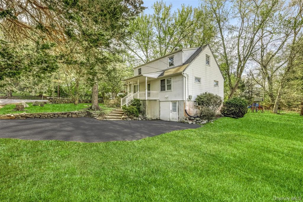 1 Hillside Avenue, Monsey