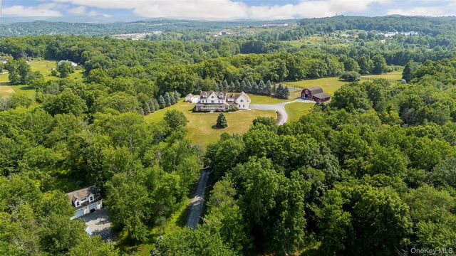 32 Old Chester Road, Goshen