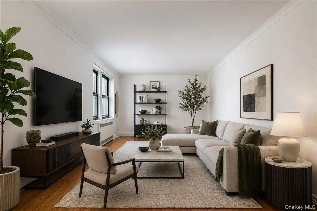92-11 35th Avenue # 2a, Jackson Heights