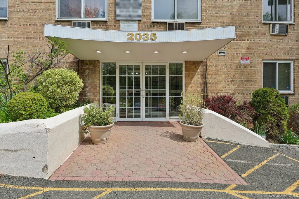 2035 Central Park Avenue # 2v, Yonkers