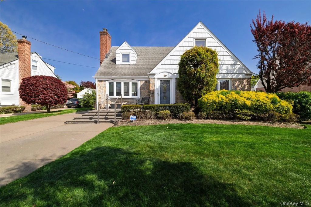 49 Park Avenue, Malverne