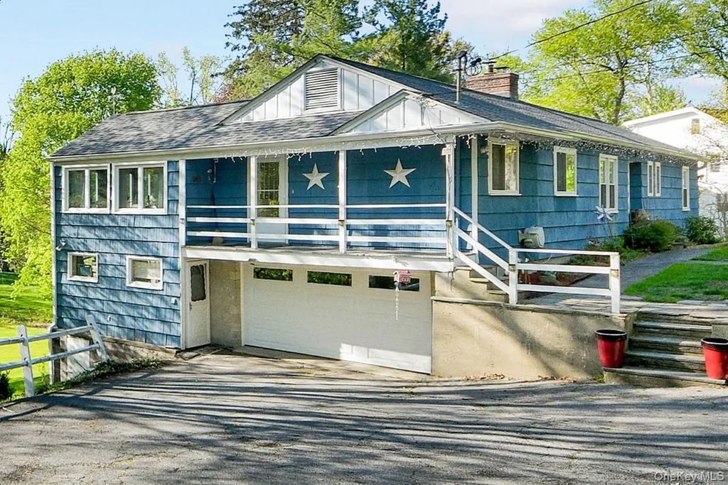225 Lafayette Avenue, Cortlandt Manor