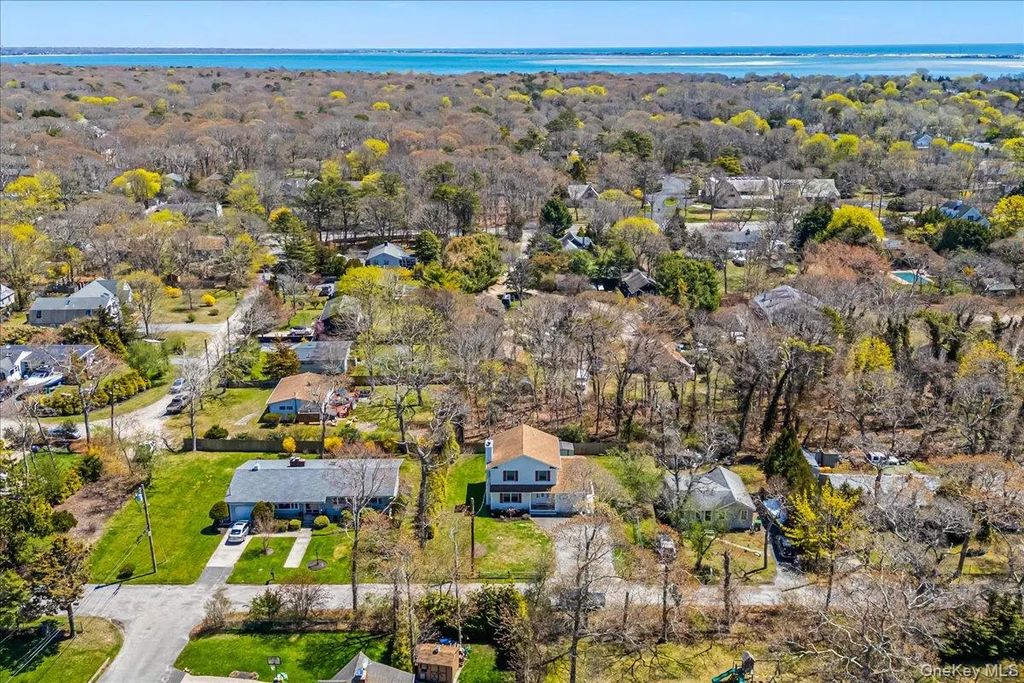 15a Sherman Avenue, Hampton Bays