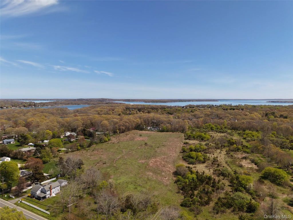 420 Leon Road, Southold