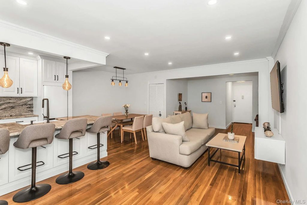 33-25 90th Street # 6c, Jackson Heights