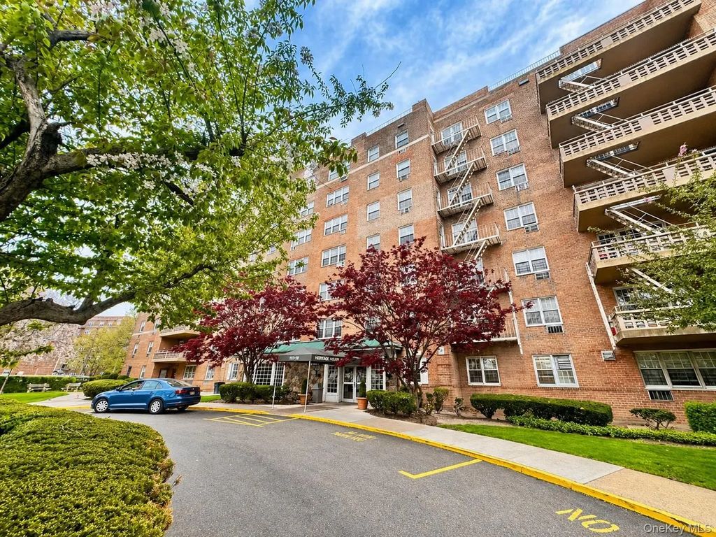 15115 84th Street # 6d, Howard Beach