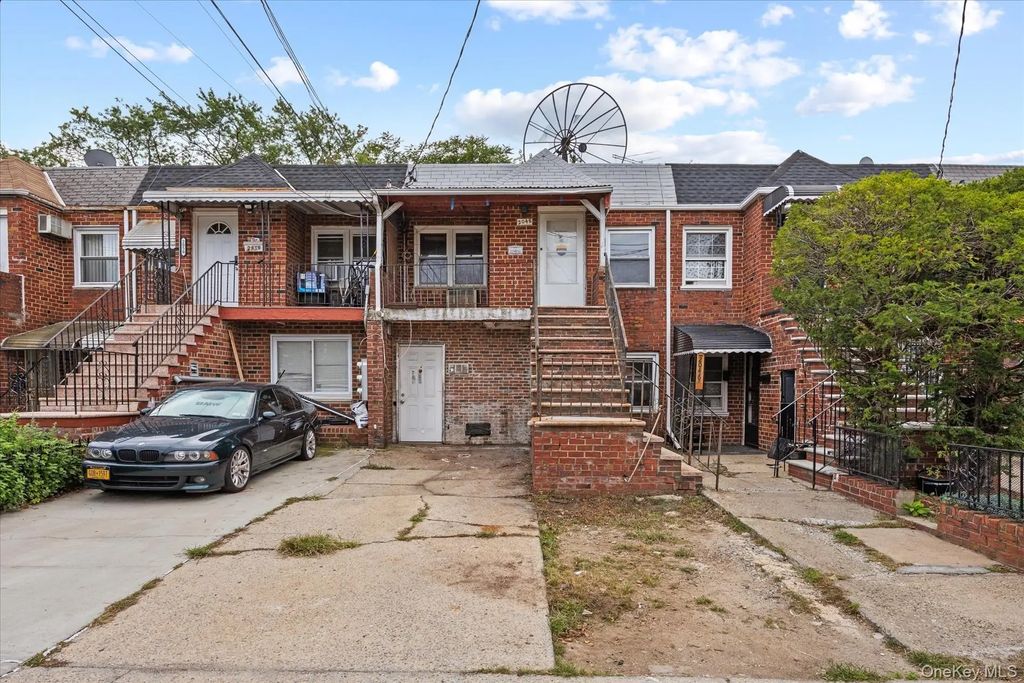 2048 E 53rd Place, Brooklyn