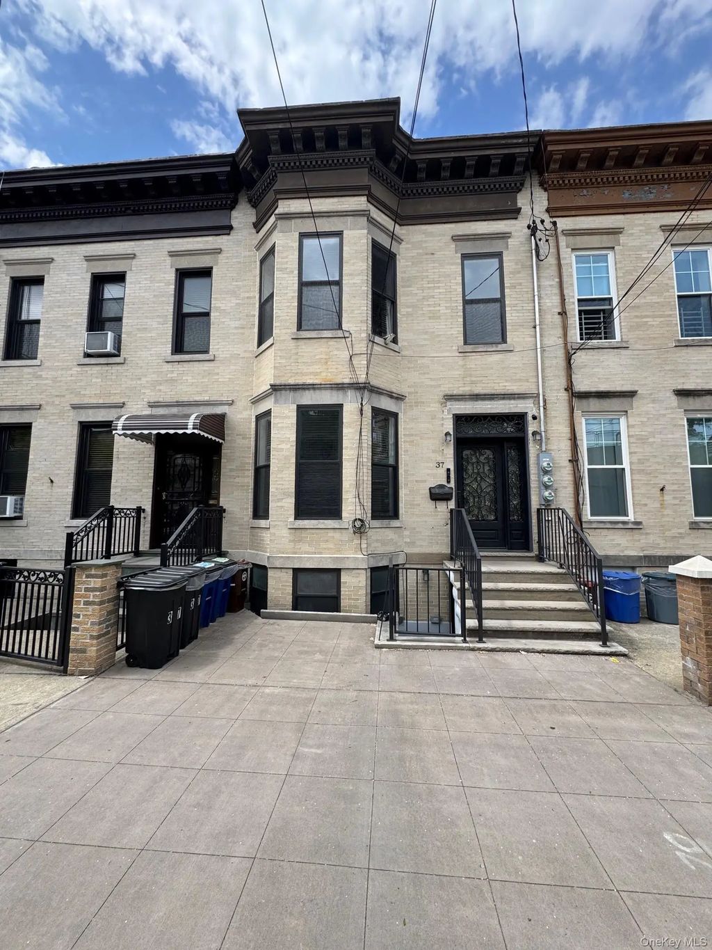37 Apollo Street, Brooklyn