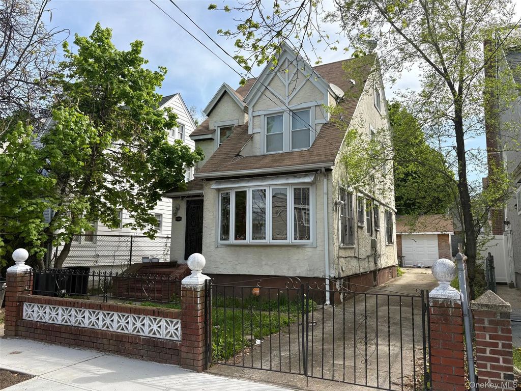 115-57 196th Street, Saint Albans