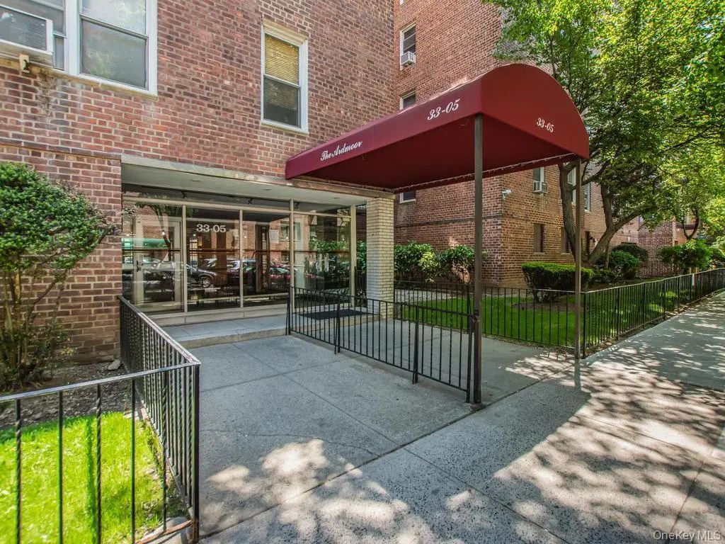3305 92nd Street # 1b, Jackson Heights