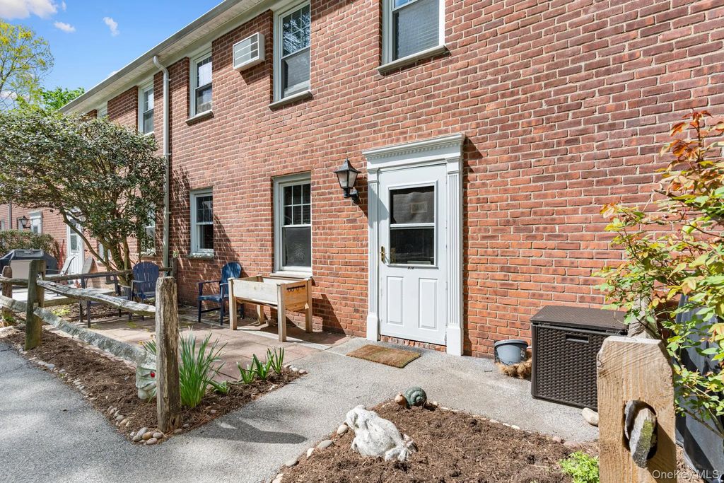 100 Cedar Street # B34, Dobbs Ferry