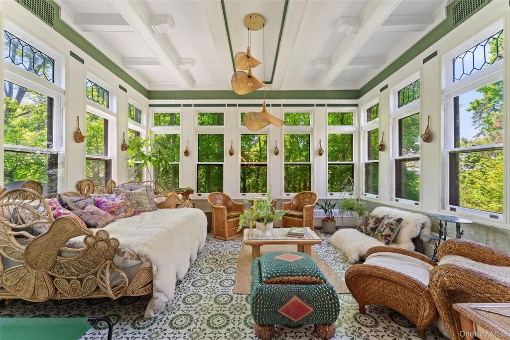 12c Clinton Avenue, Dobbs Ferry