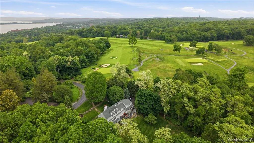 107 Tower Hill Road, Briarcliff Manor