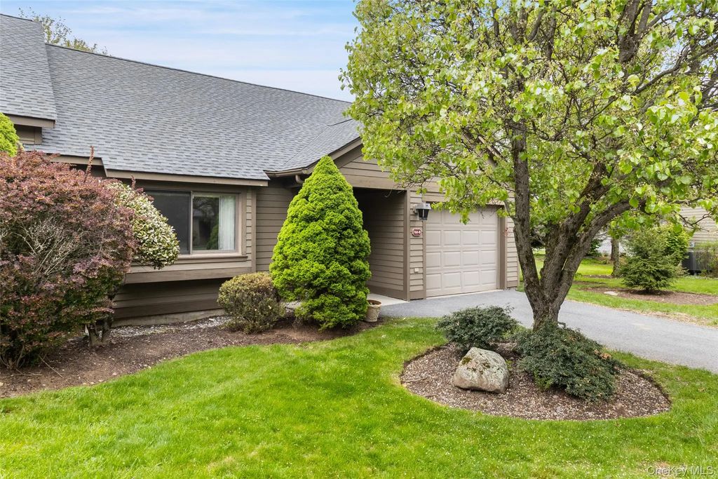 760 Heritage Hills Drive # B, Somers