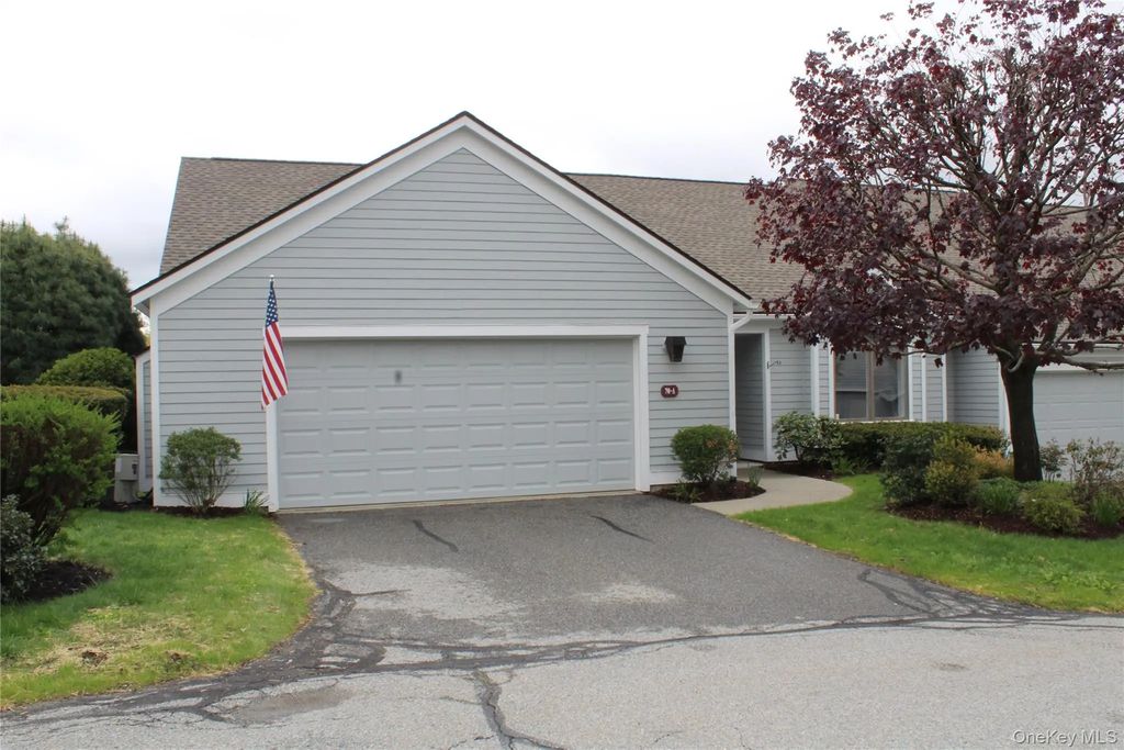 798 Heritage Hills # A, Somers