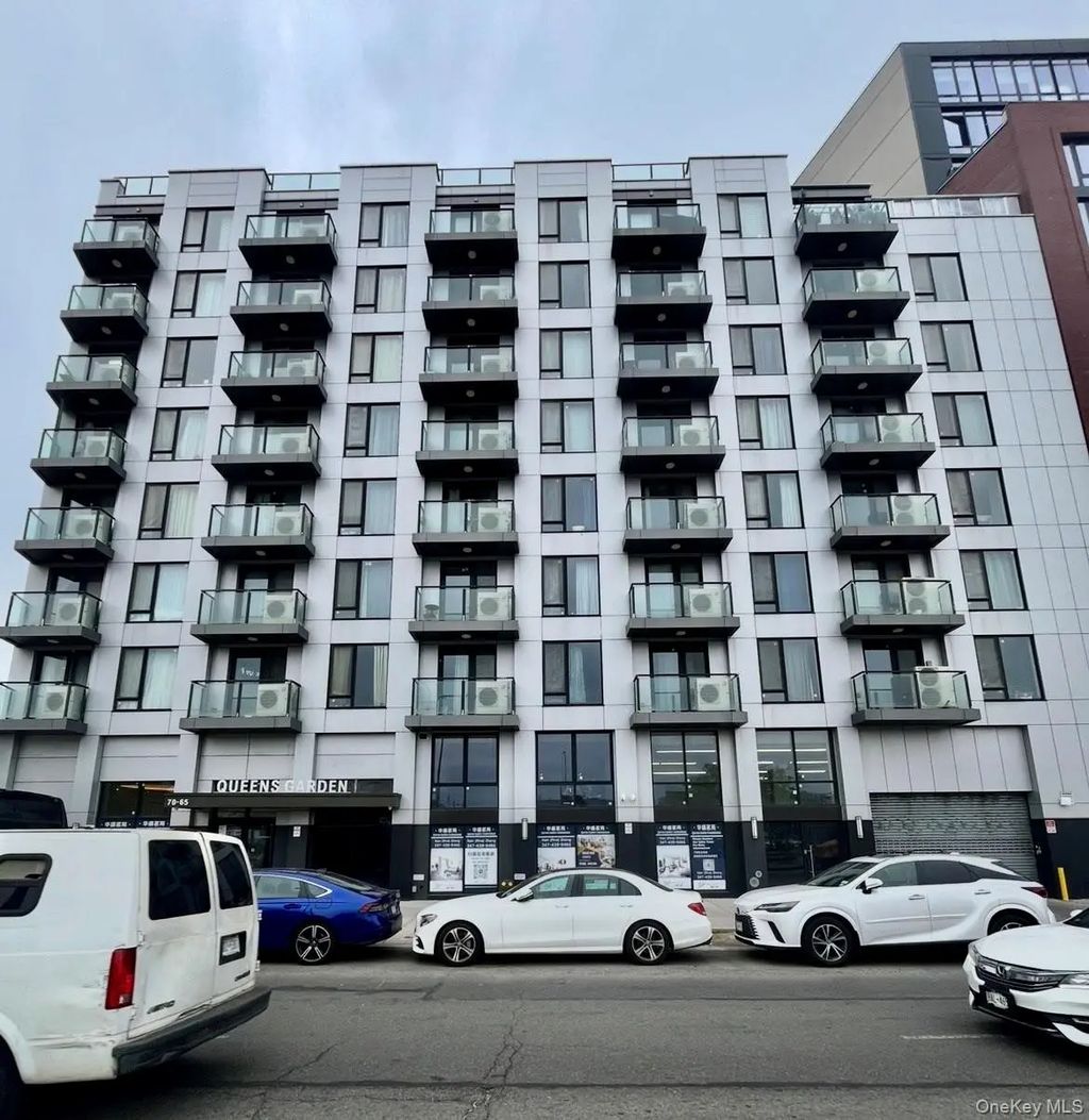 7065 Queens Boulevard # 6l, Woodside
