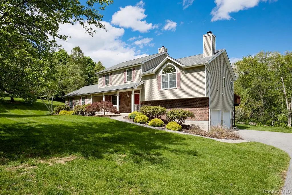 15 Red Hawk Hollow Road, Wappingers Falls