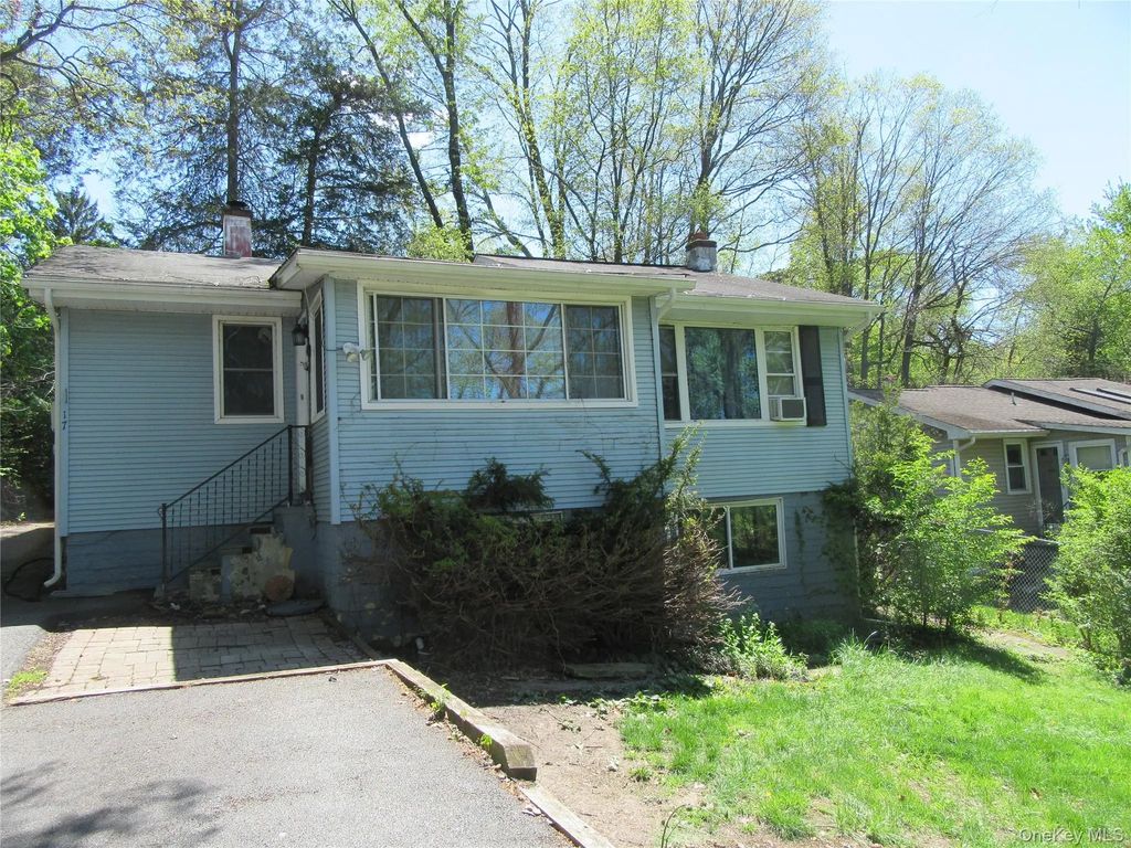 17 Whippoorwill Trail, Monroe