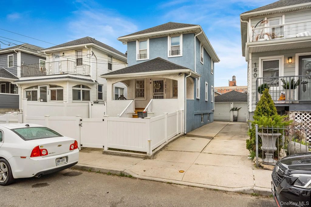 162 Beach 27th Street, Far Rockaway